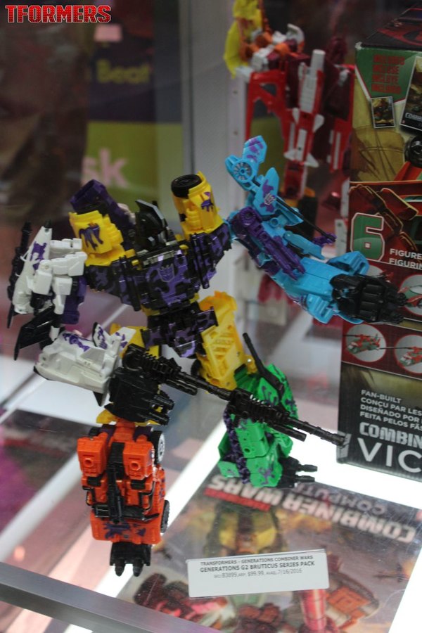 SDCC 2016   Generations Platinum Series And Titans Return Preview Night Display 107 (107 of 157)